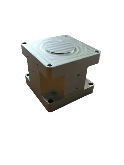 Werkzeugaufnahme – CNC-gefrästes Bauteil aus Aluminium, gefertigt von SR-Zerspanung in Stamsried